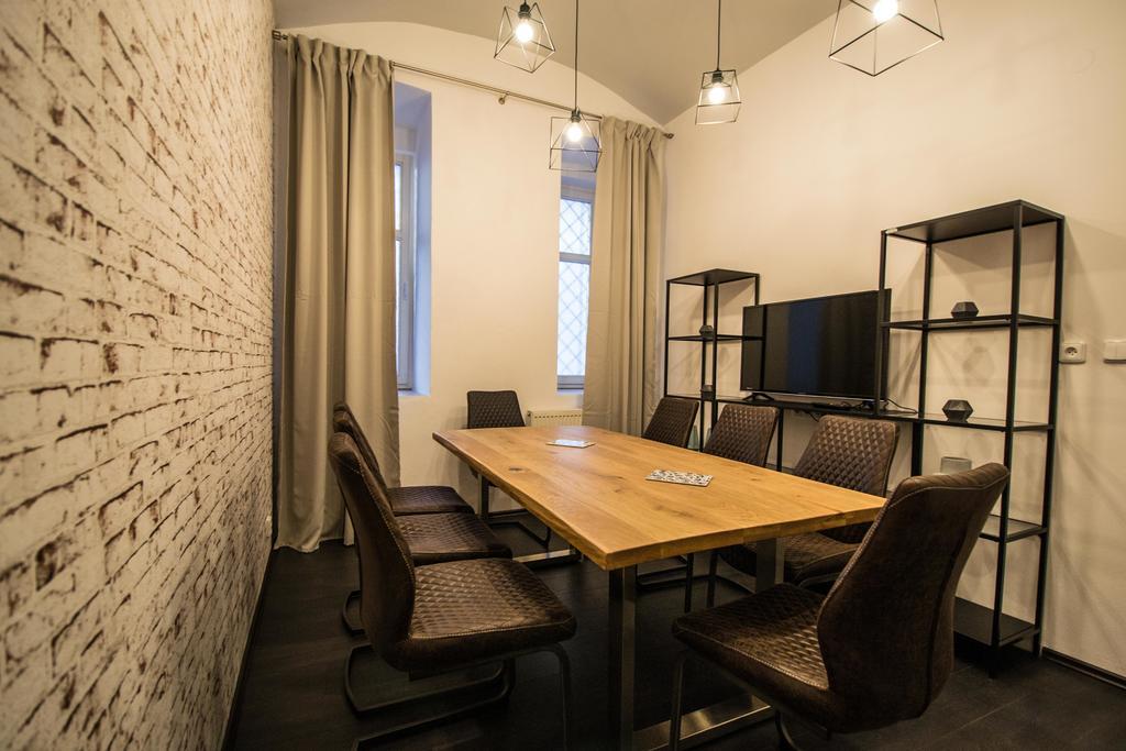 Brooklyn Sauna Apt By Ruterra براغ المظهر الخارجي الصورة